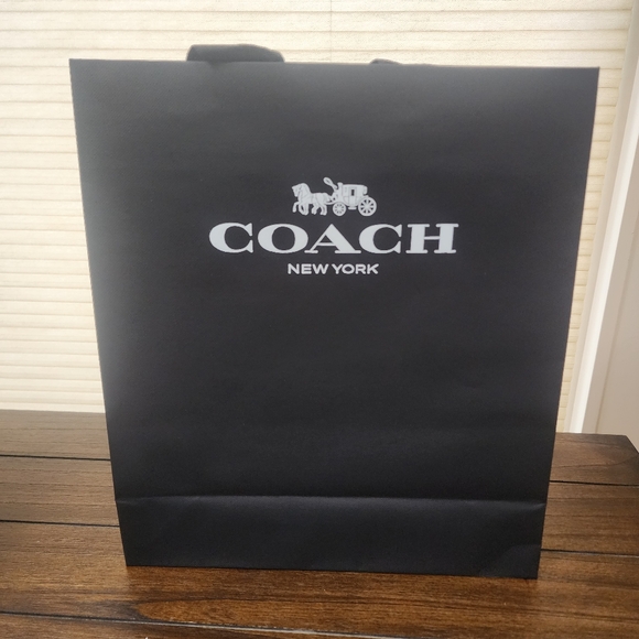 New Coach Black Paper Gift Bag - Picture 3 of 6